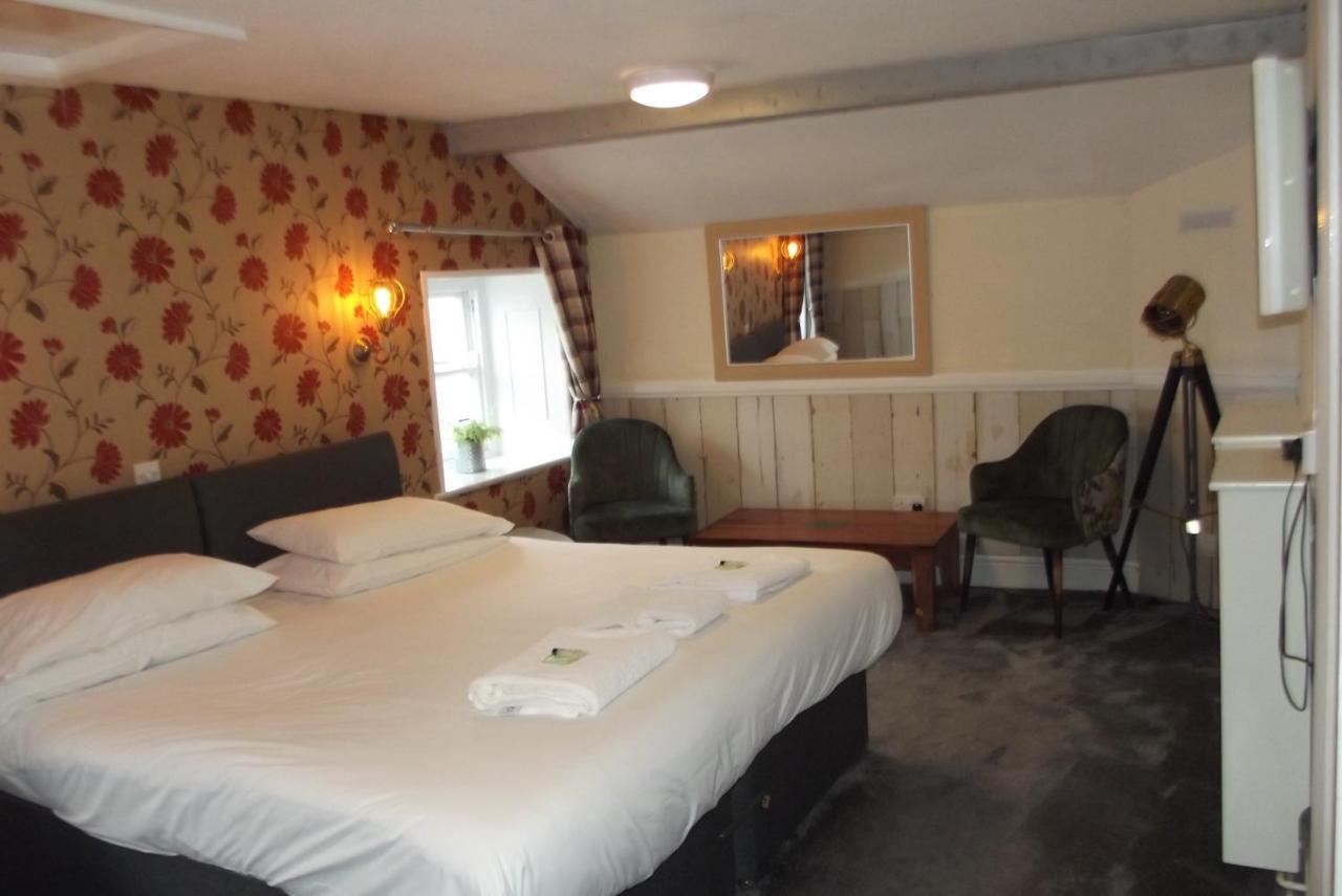 The Liverpool Arms Hotel Beaumaris Esterno foto