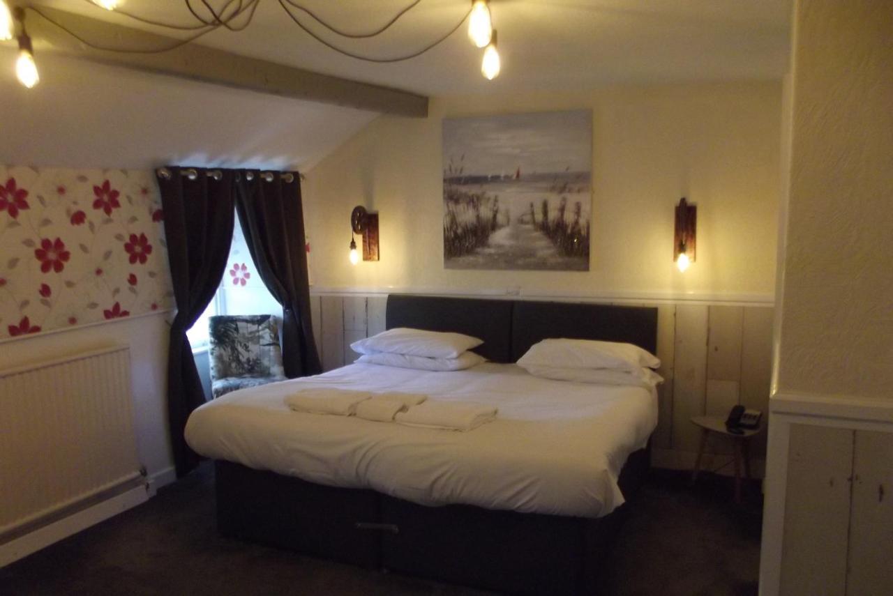 The Liverpool Arms Hotel Beaumaris Esterno foto