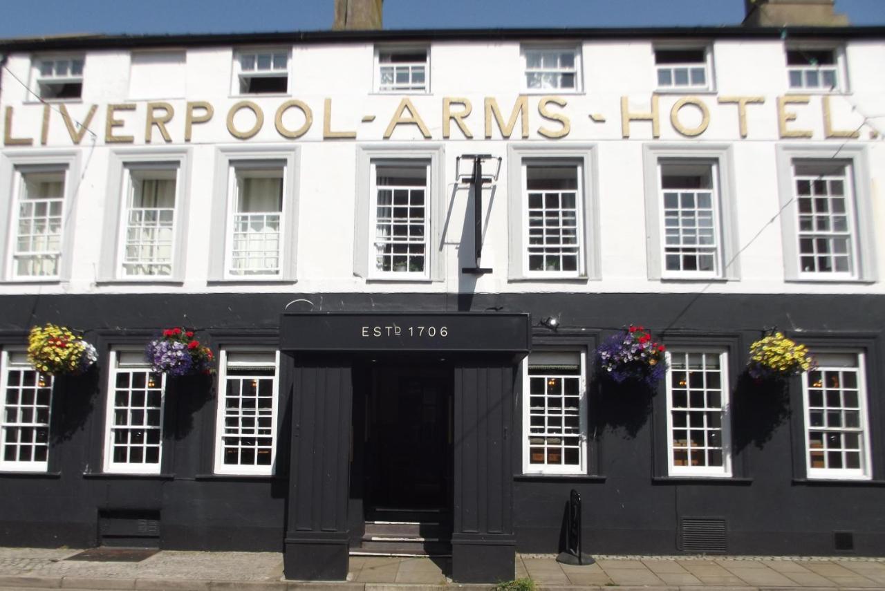 The Liverpool Arms Hotel Beaumaris Esterno foto